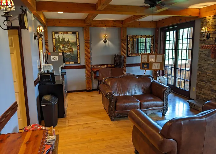 August Lodge Cooperstown